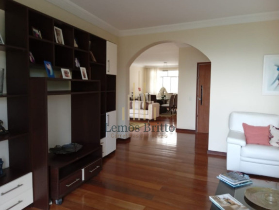 Imagem Imóvel com 4 Quartos à Venda, 213 m² em Vitória - Salvador Imagem Imóvel com 4 Quartos à Venda, 213 m² em Vitória - Salvador