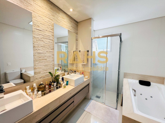 Imagem Apartamento com 4 Quartos à Venda, 250 m² em Atiradores - Joinville