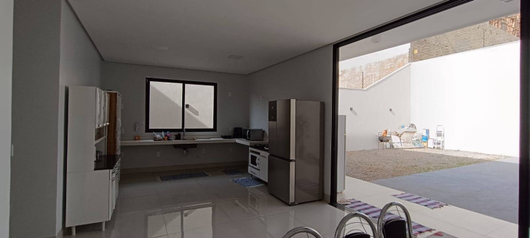 Imagem Casa com 3 Quartos à Venda, 253 m² em Setor Sul Jamil Miguel - Anápolis Imagem Casa com 3 Quartos à Venda, 253 m² em Setor Sul Jamil Miguel - Anápolis