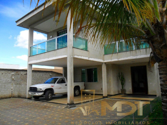 Casa com 5 Quartos à Venda, 400 m² em Trevo - Belo Horizonte