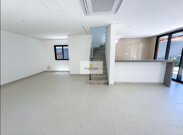 Imagem Casa com 5 Quartos à Venda, 220 m² em Juquehy - São Sebastião Imagem Casa com 5 Quartos à Venda, 220 m² em Juquehy - São Sebastião