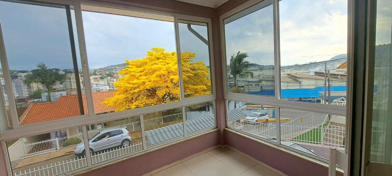 Imagem Casa com 3 Quartos à Venda, 137 m² em Centro - Concórdia Imagem Casa com 3 Quartos à Venda, 137 m² em Centro - Concórdia