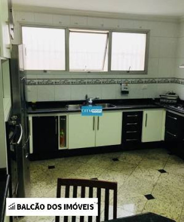 Imagem Casa com 3 Quartos à Venda, 440 m² em São Paulo Imagem Casa com 3 Quartos à Venda, 440 m² em São Paulo