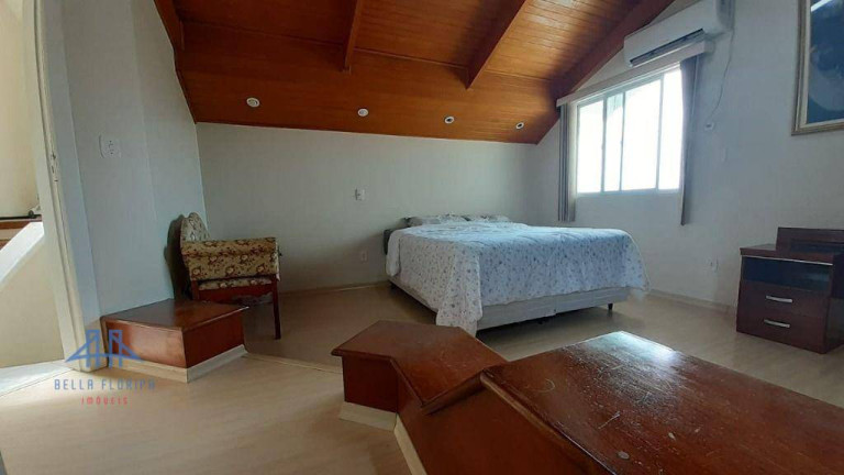 Imagem Casa com 5 Quartos à Venda, 333 m² em Beatriz - Lages Imagem Casa com 5 Quartos à Venda, 333 m² em Beatriz - Lages