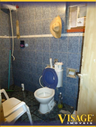 Imagem Casa com 2 Quartos à Venda,  em Sao Joao - Jacareí