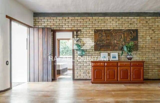 Imagem Casa com 5 Quartos à Venda, 313 m² em Lagoa Da Conceição - Florianópolis
