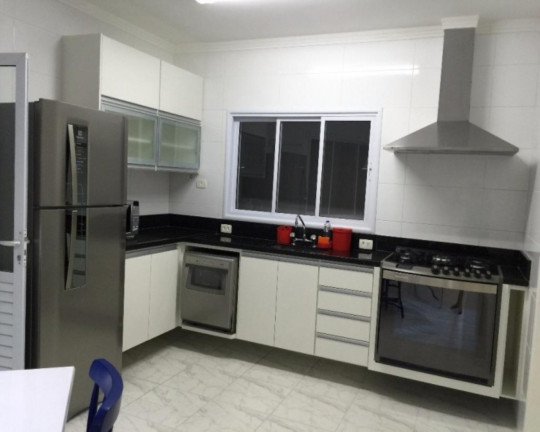 Imagem Sobrado com 4 Quartos à Venda, 300 m² em Balneário Praia Do Pernambuco - Guarujá Imagem Sobrado com 4 Quartos à Venda, 300 m² em Balneário Praia Do Pernambuco - Guarujá