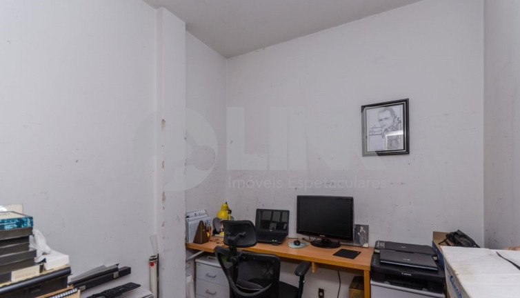 Imagem Apartamento com 3 Quartos à Venda, 203 m² em Centro Histórico - Porto Alegre Imagem Apartamento com 3 Quartos à Venda, 203 m² em Centro Histórico - Porto Alegre