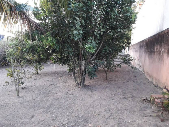Imagem Casa com 1 Quarto à Venda, 450 m² em Monteiro (são Vicente) - Araruama Imagem Casa com 1 Quarto à Venda, 450 m² em Monteiro (são Vicente) - Araruama