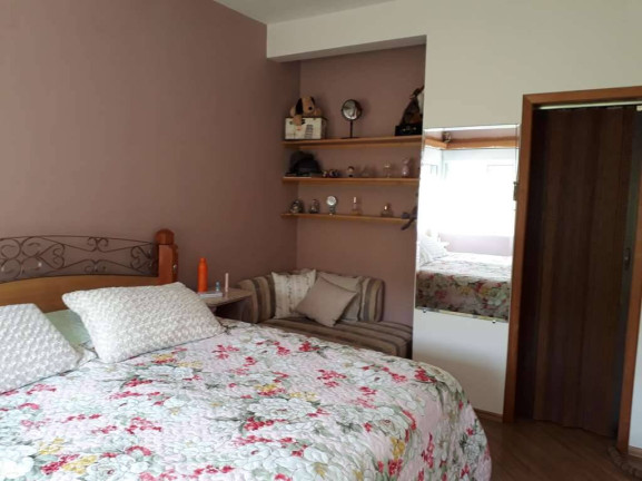 Imagem Casa de Condomínio com 4 Quartos à Venda, em Residencial Dos Lagos - Cotia Imagem Casa de Condomínio com 4 Quartos à Venda, em Residencial Dos Lagos - Cotia