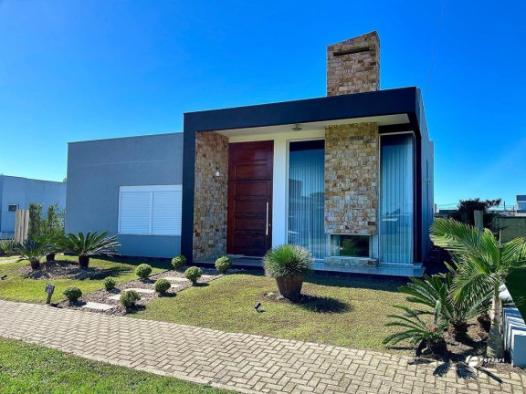 Casa de Condomínio com 3 Quartos à Venda, 180 m² em Dubai - Capão Da Canoa