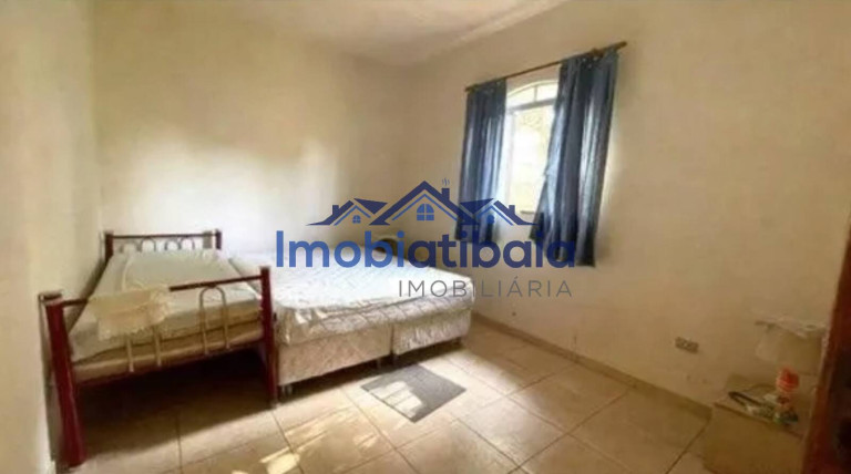 Imagem Chácara com 3 Quartos à Venda, 3.240 m² em Laranjal - Atibaia