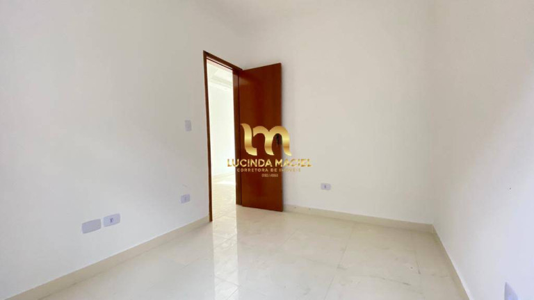 Imagem Casa de Condomínio com 2 Quartos à Venda, 40 m² em Maracanã - Praia Grande Imagem Casa de Condomínio com 2 Quartos à Venda, 40 m² em Maracanã - Praia Grande