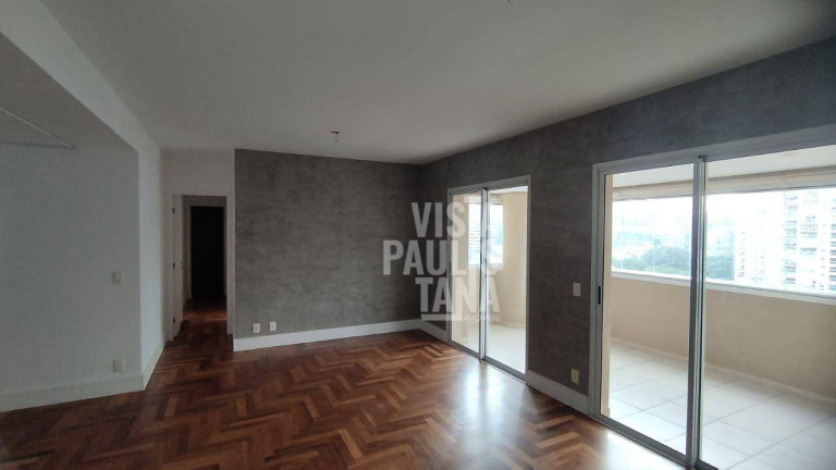Apartamento com 3 Quartos para Alugar, 124 m² em Brooklin - São Paulo