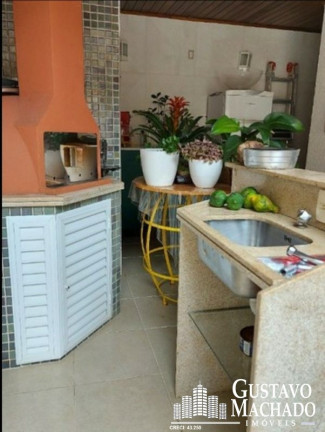 Imagem Casa com 3 Quartos à Venda, 197 m² em Jardim Primavera - Volta Redonda Imagem Casa com 3 Quartos à Venda, 197 m² em Jardim Primavera - Volta Redonda