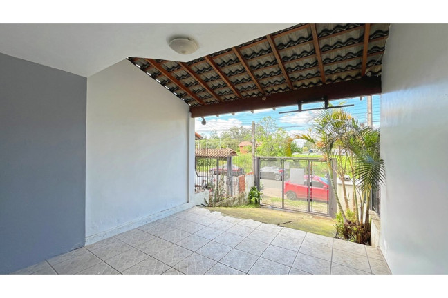 Imagem Casa com 3 Quartos à Venda, em Aberta Dos Morros - Porto Alegre Imagem Casa com 3 Quartos à Venda, em Aberta Dos Morros - Porto Alegre
