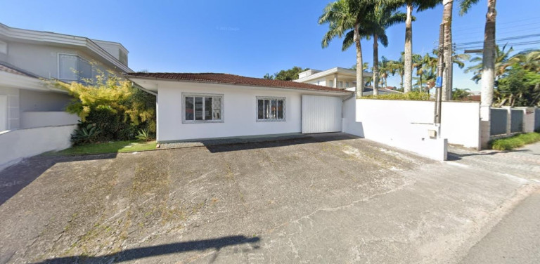 Casa com 3 Quartos à Venda, 141 m² em Costa E Silva - Joinville
