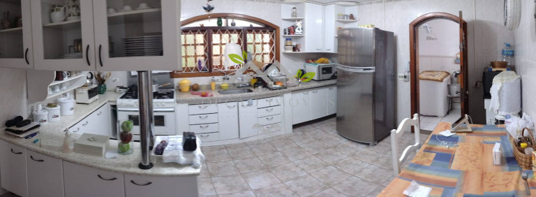 Imagem Casa com 4 Quartos à Venda, 250 m² em Vila Nova Suíça - Campos Do Jordão