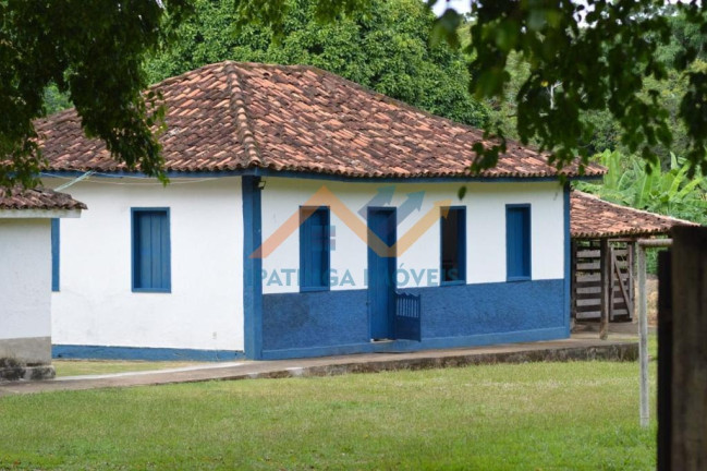Imagem Imóvel com 5 Quartos à Venda, 10.000 m² em Centro - Pingo-d'água Imagem Imóvel com 5 Quartos à Venda, 10.000 m² em Centro - Pingo-d'água