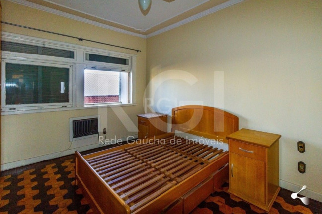 Imagem Apartamento com 3 Quartos à Venda, 180 m² em Centro Histórico - Porto Alegre Imagem Apartamento com 3 Quartos à Venda, 180 m² em Centro Histórico - Porto Alegre