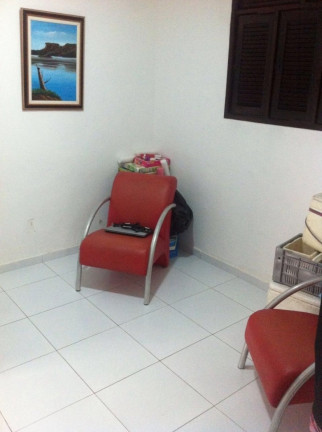 Imagem Casa com 4 Quartos à Venda, 220 m² em Lagoa Nova - Natal Imagem Casa com 4 Quartos à Venda, 220 m² em Lagoa Nova - Natal