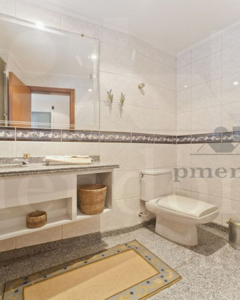 Imagem Apartamento com 4 Quartos à Venda, 221 m² em Sumaré - São Paulo