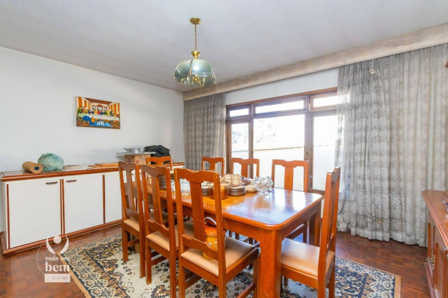 Imagem Casa com 4 Quartos à Venda, 377 m² em Capão Da Imbuia - Curitiba