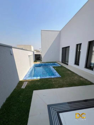 Imagem Casa de Condomínio com 3 Quartos à Venda, 175 m² em Condomínio Belvedere Ii - Cuiabá Imagem Casa de Condomínio com 3 Quartos à Venda, 175 m² em Condomínio Belvedere Ii - Cuiabá
