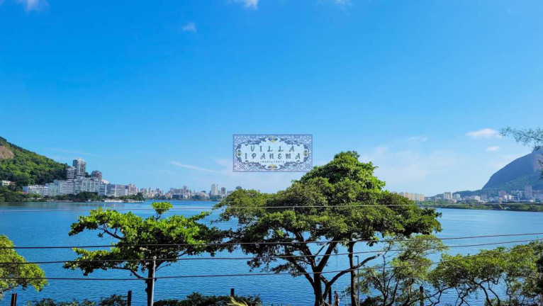 Imagem Apartamento com 4 Quartos à Venda, 230 m² em Lagoa - Rio De Janeiro Imagem Apartamento com 4 Quartos à Venda, 230 m² em Lagoa - Rio De Janeiro