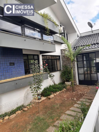 Imagem Sobrado com 3 Quartos à Venda, 600 m² em Centro - Itajaí Imagem Sobrado com 3 Quartos à Venda, 600 m² em Centro - Itajaí