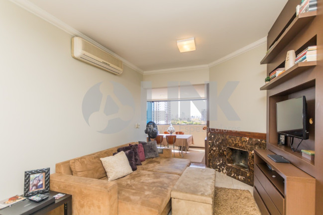 Imagem Apartamento com 2 Quartos à Venda, 95 m² em Menino Deus - Porto Alegre Imagem Apartamento com 2 Quartos à Venda, 95 m² em Menino Deus - Porto Alegre