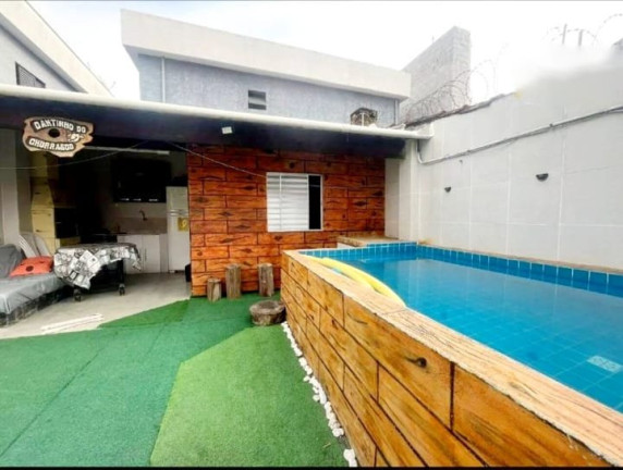 Imagem Casa com 3 Quartos à Venda, 98 m² em Maracanã - Praia Grande