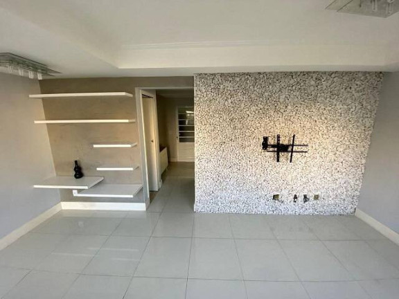 Imagem Casa com 3 Quartos à Venda, 84 m² em Chácara Ondas Verdes - Cotia Imagem Casa com 3 Quartos à Venda, 84 m² em Chácara Ondas Verdes - Cotia