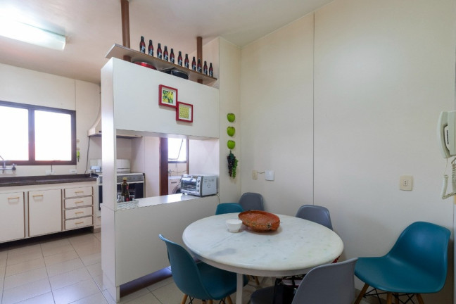 Imóvel com 4 Quartos à Venda, 196 m² em Vila Gilda - Santo André