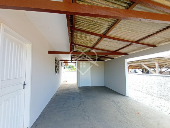 Imagem Casa com 2 Quartos à Venda, 130 m² Imagem Casa com 2 Quartos à Venda, 130 m²