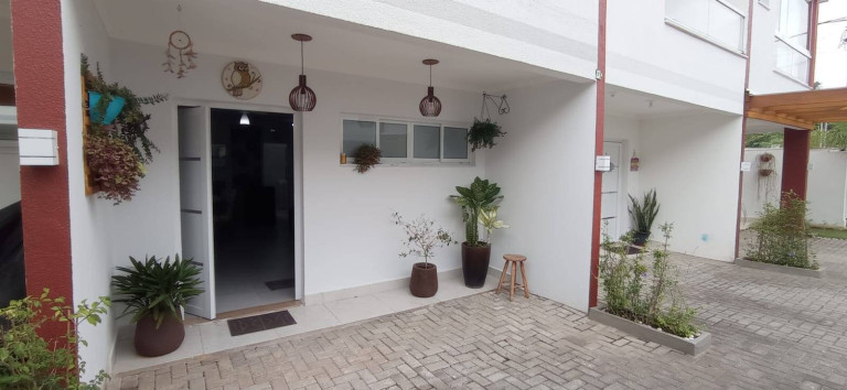 Imagem Casa com 2 Quartos à Venda, 102 m² em Massaguaçu - Caraguatatuba