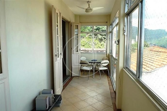 Imagem Apartamento com 3 Quartos à Venda, 157 m² em Santa Teresa - Rio De Janeiro