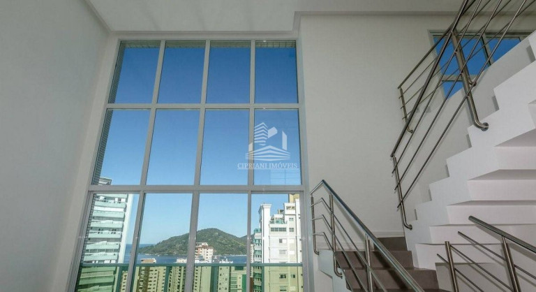 Imagem Apartamento com 3 Quartos à Venda,  em Centro - Balneário Camboriú