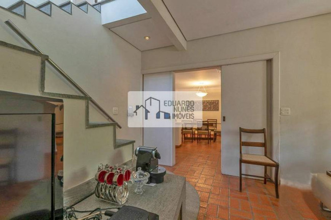 Imagem Casa com 4 Quartos à Venda, 570 m² em Santa Lúcia - Belo Horizonte Imagem Casa com 4 Quartos à Venda, 570 m² em Santa Lúcia - Belo Horizonte