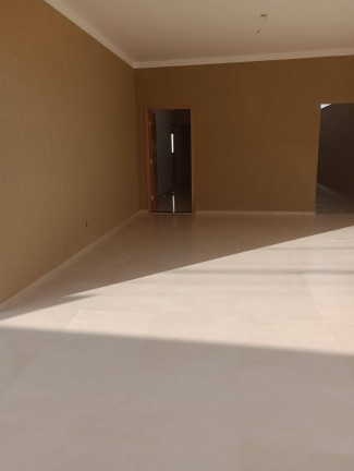 Imagem Casa com 4 Quartos à Venda, 370 m² em Vila Miguel Jorge - Anápolis Imagem Casa com 4 Quartos à Venda, 370 m² em Vila Miguel Jorge - Anápolis