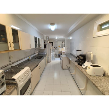 Imagem Apartamento com 2 Quartos à Venda, 175 m² em Centro - Balneário Camboriú