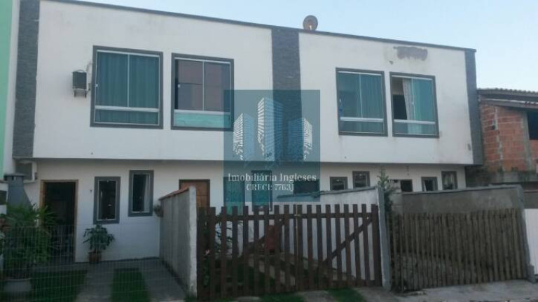 Imagem Casa com 2 Quartos à Venda, 60 m² em Rio Vermelho - Florianópolis