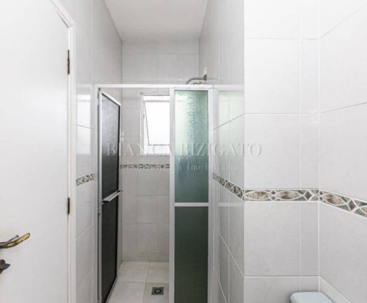 Imagem Casa com 4 Quartos à Venda, 225 m² em água Verde - Curitiba Imagem Casa com 4 Quartos à Venda, 225 m² em água Verde - Curitiba