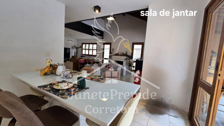 Imagem Casa de Condomínio com 4 Quartos à Venda, 274 m² em Alphaville - Santana De Parnaíba Imagem Casa de Condomínio com 4 Quartos à Venda, 274 m² em Alphaville - Santana De Parnaíba