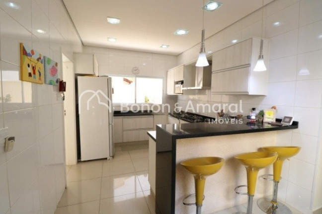 Imagem Casa de Condomínio com 3 Quartos à Venda, 300 m² em João Aranha - Paulínia