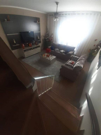 Imagem Casa com 2 Quartos à Venda, 150 m² em Vila Jaboticabeira - Taubaté Imagem Casa com 2 Quartos à Venda, 150 m² em Vila Jaboticabeira - Taubaté