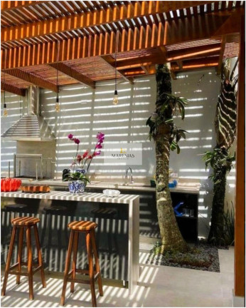 Imagem Casa com 4 Quartos à Venda, 250 m² em Maresias - São Sebastião Imagem Casa com 4 Quartos à Venda, 250 m² em Maresias - São Sebastião