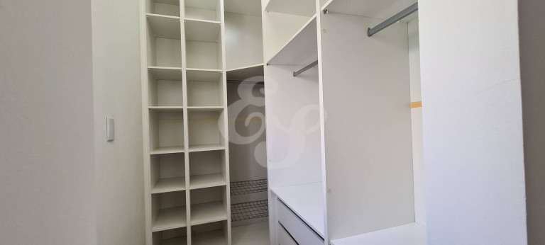 Imagem Casa de Condomínio com 3 Quartos à Venda, 340 m² em Alphaville - Santana De Parnaíba Imagem Casa de Condomínio com 3 Quartos à Venda, 340 m² em Alphaville - Santana De Parnaíba
