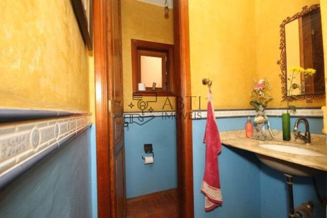 Imagem Sobrado com 3 Quartos à Venda, 250 m² em Vila Gumercindo - São Paulo Imagem Sobrado com 3 Quartos à Venda, 250 m² em Vila Gumercindo - São Paulo