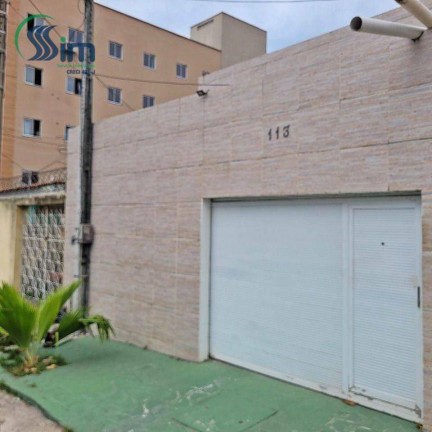 Casa com 2 Quartos à Venda, 260 m² em Fátima - Fortaleza